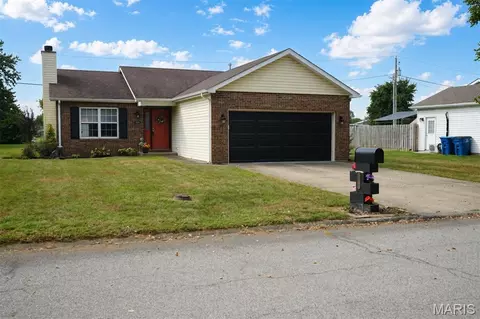 5164 Whitsell Way, Granite City, IL 62040