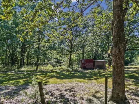 Exterior - 10052 Goose Creek Rd, Sullivan, MO 63080 photo 5 of 21