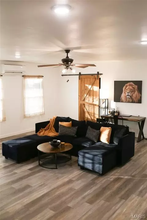 Living - 11955 County Road 8030, Rolla, MO 65401 photo 3 of 3