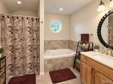 Bath - 14085 State Highway C, Belgrade, MO 63622 photo 2 of 4
