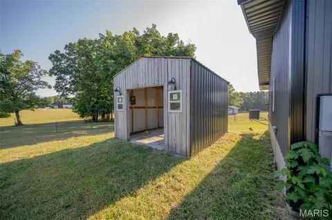 Exterior - 21816 Highway C, Belle, MO 65013 photo 4 of 14