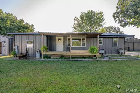 Exterior - 21816 Highway C, Belle, MO 65013 photo 5 of 14