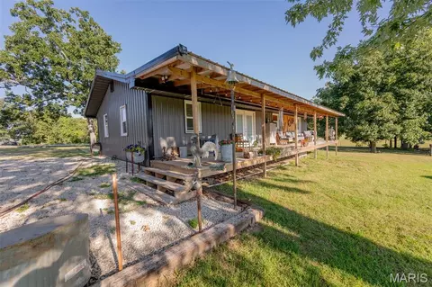 Exterior - 21816 Highway C, Belle, MO 65013 photo 12 of 14