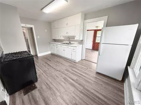 Other - 421 Edwards St, Hannibal, MO 63401 photo 4 of 8