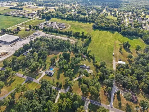 View/Area - 1501 Woods Ln, Centralia, IL 62801 photo 6 of 7