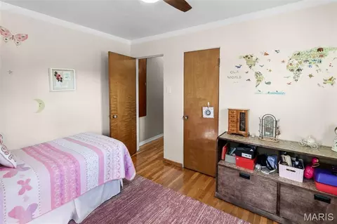 Bedroom - 1501 Woods Ln, Centralia, IL 62801 photo 3 of 5