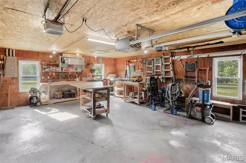 Other - 1501 Woods Ln, Centralia, IL 62801 photo 4 of 9