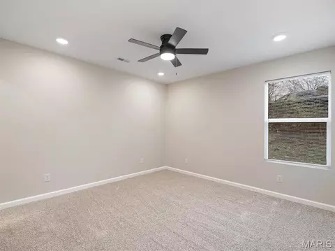 Bedroom - 4 Hibbard St, Saint Clair, MO 63077 photo 1 of 6