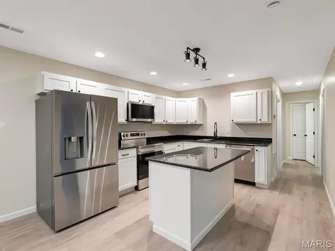 Kitchen - 4 Hibbard St, Saint Clair, MO 63077 photo 1 of 4