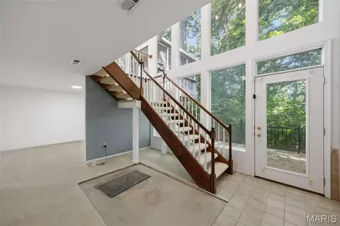 Entry Way - 516 Wetherby Terrace Dr, Ballwin, MO 63021 photo 1 of 1