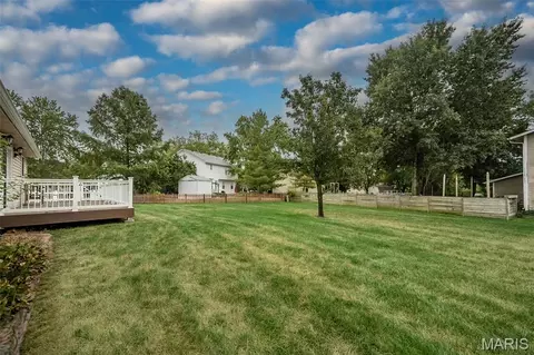 Exterior - 825 Colleen Dr, O'fallon, MO 63366 photo 10 of 10