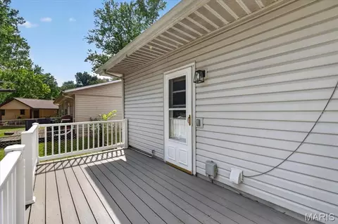 Exterior - 529 E 11th St, Washington, MO 63090 photo 5 of 8