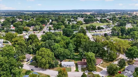 View/Area - 529 E 11th St, Washington, MO 63090 photo 1 of 6