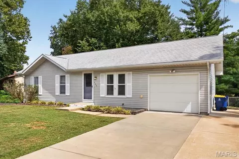 Exterior - 529 E 11th St, Washington, MO 63090 photo 3 of 8