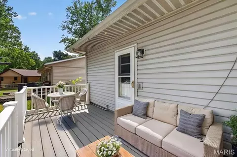 Exterior - 529 E 11th St, Washington, MO 63090 photo 4 of 8