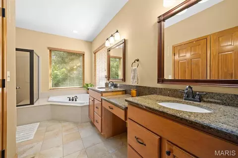 Bath - 8518 Terracotta Pl, O'fallon, IL 62269 photo 1 of 4