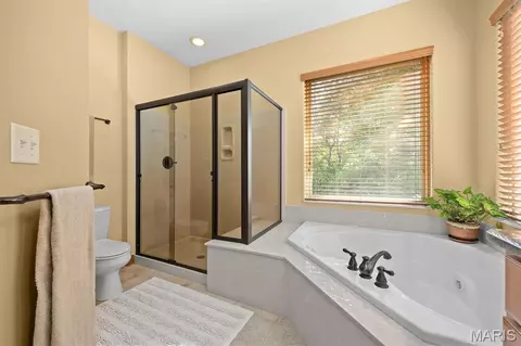 Bath - 8518 Terracotta Pl, O'fallon, IL 62269 photo 2 of 4