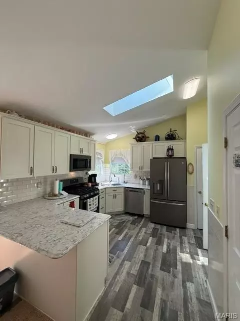 Kitchen - 3600 N Meadow Mill Dr, Arnold, MO 63010 photo 2 of 2