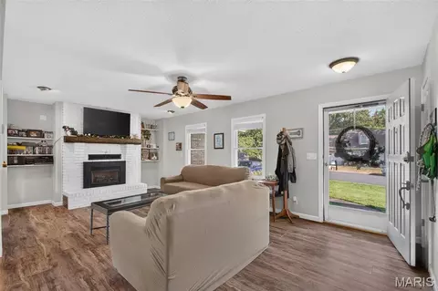 Other - 906 Laurel Dr, Rolla, MO 65401 photo 2 of 13