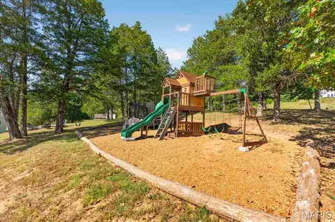 Exterior - 3990 Freeman Rd, Pacific, MO 63069 photo 4 of 16
