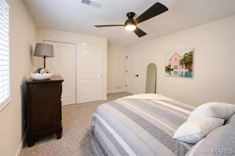 Bedroom - 910 Taylor Dr, Waterloo, IL 62298 photo 7 of 7