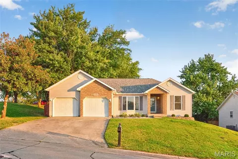 Exterior - 1052 Birdie Ln, Jackson, MO 63755 photo 2 of 8