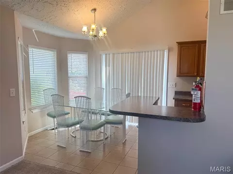 Dining - 31 Sunset Dr, Camdenton, MO 65020 photo 2 of 4