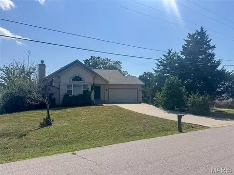 Exterior - 31 Sunset Dr, Camdenton, MO 65020 photo 6 of 10