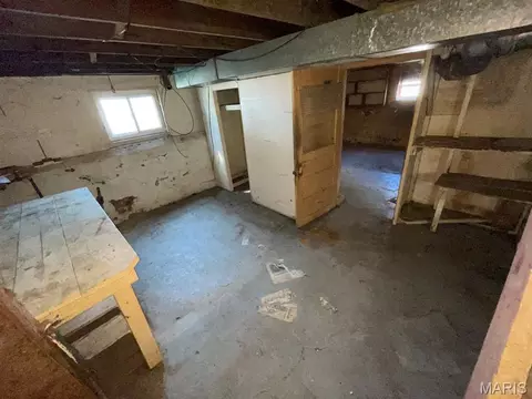 Other - 148 W 2nd St, Roxana, IL 62084 photo 2 of 5