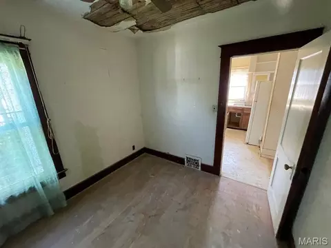 Bedroom - 148 W 2nd St, Roxana, IL 62084 photo 5 of 6