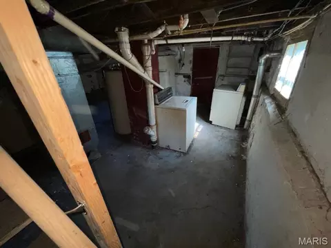 Other - 148 W 2nd St, Roxana, IL 62084 photo 3 of 5