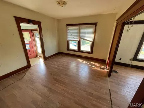 Living - 148 W 2nd St, Roxana, IL 62084 photo 1 of 3