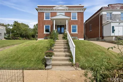 6007 Cates Ave, Saint Louis, MO 63112