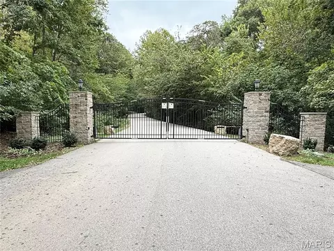 Other - 3406 Bluffs Dr, Eureka, MO 63025 photo 1 of 17