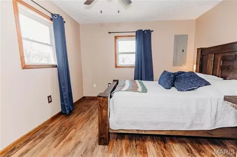 Bedroom - 148 Sudhammer Rd, Iberia, MO 65486 photo 2 of 4