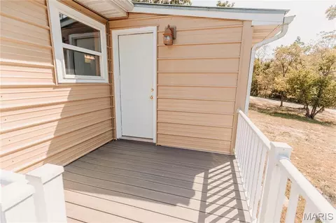Exterior - 148 Sudhammer Rd, Iberia, MO 65486 photo 5 of 11