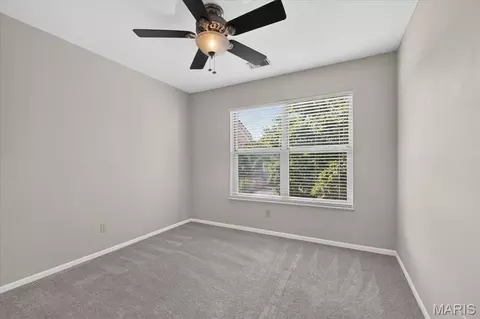Bedroom - 618 Pine Ridge Trails Ct #203, Ballwin, MO 63021 photo 4 of 5