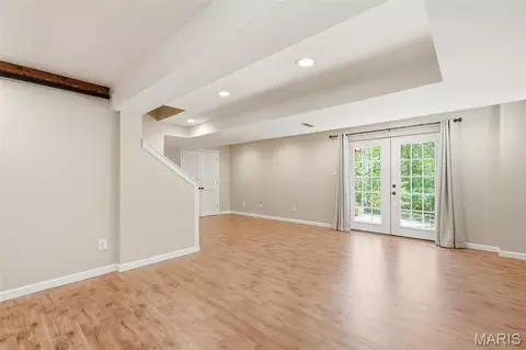 Living - 630 Cascade Lake Dr, Ballwin, MO 63021 photo 6 of 6