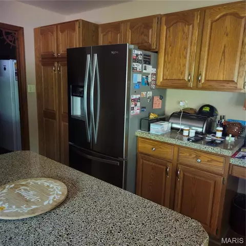 Kitchen - 119 Willow Creek Rd, Union, MO 63084 photo 1 of 2