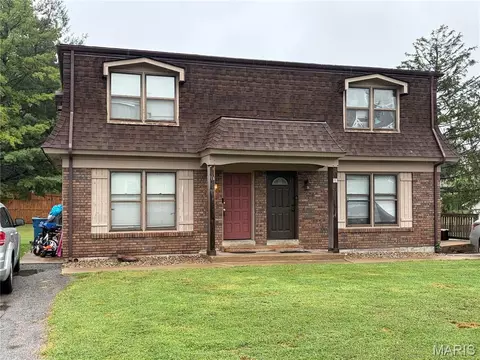16-18 Carol Dr, Collinsville, IL 62234