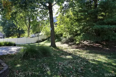 Exterior - 1908 Saint Johns Xing, Arnold, MO 63010 photo 3 of 5