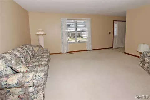 Living - 1908 Saint Johns Xing, Arnold, MO 63010 photo 3 of 7