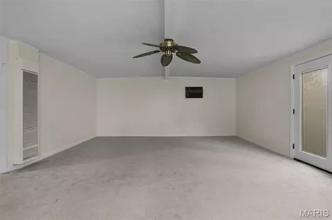 Living - 257 Joyce Ct, Ballwin, MO 63021 photo 8 of 8