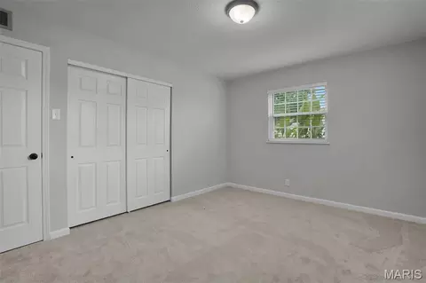 Bedroom - 257 Joyce Ct, Ballwin, MO 63021 photo 4 of 4