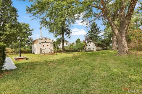 Exterior - 257 Joyce Ct, Ballwin, MO 63021 photo 4 of 6