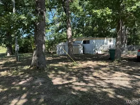 Exterior - 15 Windle Rd, Cuba, MO 65453 photo 5 of 11