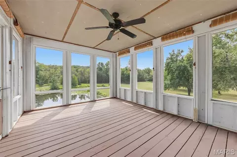 Exterior - 301 Bridle Path Ln, O'fallon, MO 63366 photo 7 of 13