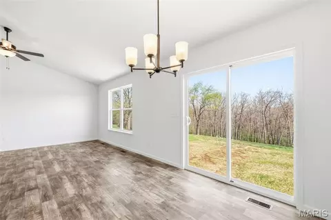 Dining - 1018 Samwise St, Wright City, MO 63390 photo 2 of 3