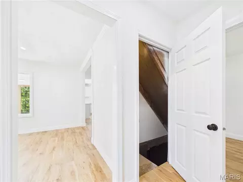 Entry Way - 237 Kies Ave, Jackson, MO 63755 photo 4 of 4