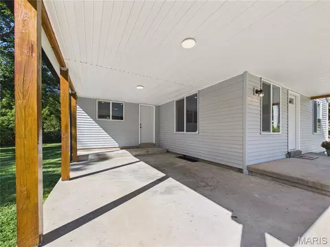 Exterior - 237 Kies Ave, Jackson, MO 63755 photo 3 of 11